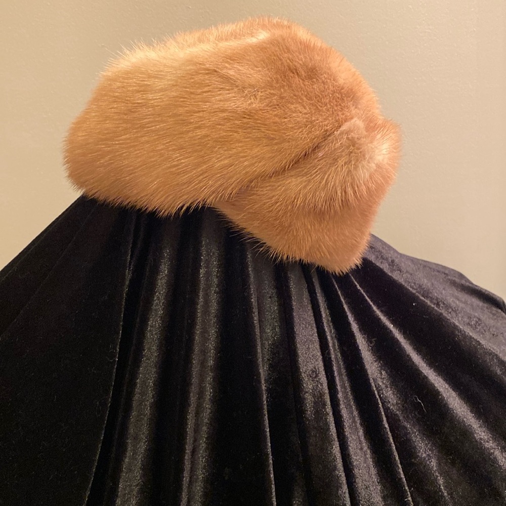 Genuine Vintage Mink Hat.